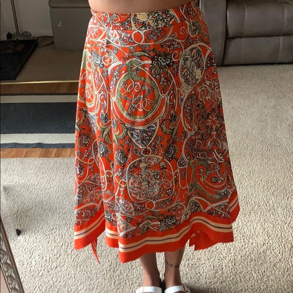 H&M handkerchief midi skirt - Picture 3 of 13
